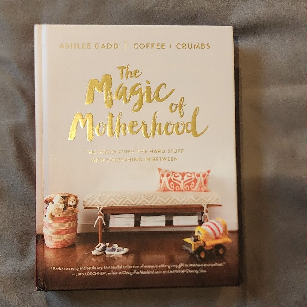 NWT The Magic Of Motherhood By Ashlee Gadd